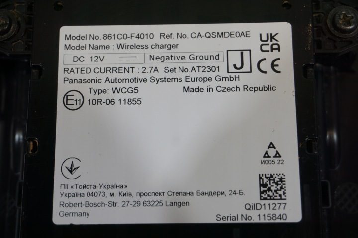 TOYOTA C-HR II БЕСПРОВОДНАЯ ЗАРЯДКА 861C0-F4010, фото 3