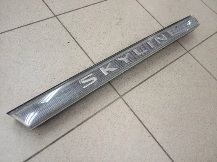 NISSAN SKYLINE R33 ЗАДНЯЯ BOOTLIDE LIGHT РЕШЕТКА РАДИАТОРА, фото 1