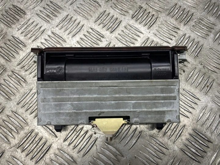 Пепельница AUDI 100 AVANT (4A, C4) 4A1857951E 2.5L дизель 85 кВт 1992, фото 2