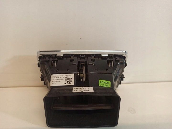 Дефлектор обдува Skoda OE 565819203A, фото 3