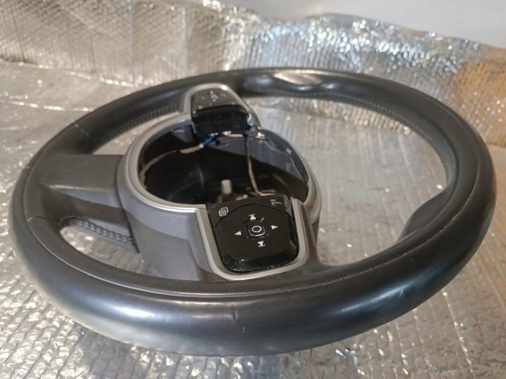 Руль кожаный мультифункциональный Volvo S60 V60 XC60 S90 V90 XC90 31407817, фото 1