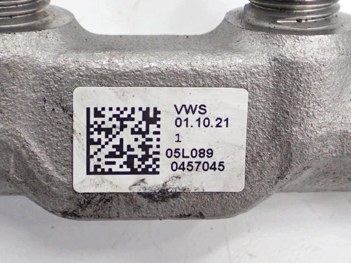 Топливная рампа датчик 04L130764B Audi A4 B9 A5 II F5 8W 2.0 TDI DTN 22 г., фото 2
