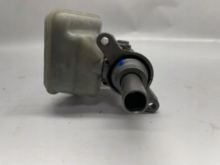 Бачок тормозной жидкости Передний Ford Fusion II 26415200124, фото 7