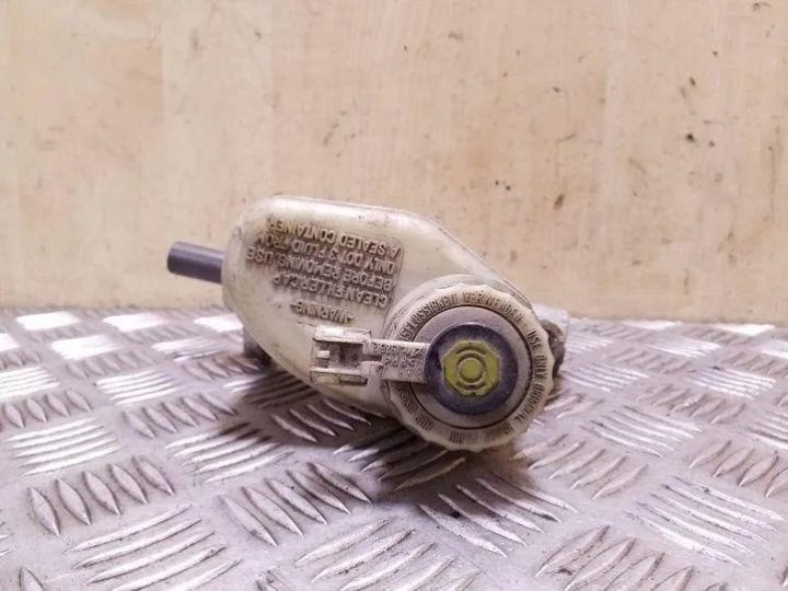 Бачок тормозной жидкости TOYOTA AVENSIS (_T22_) 03350884201 2.0L дизель 81 кВт, фото 4