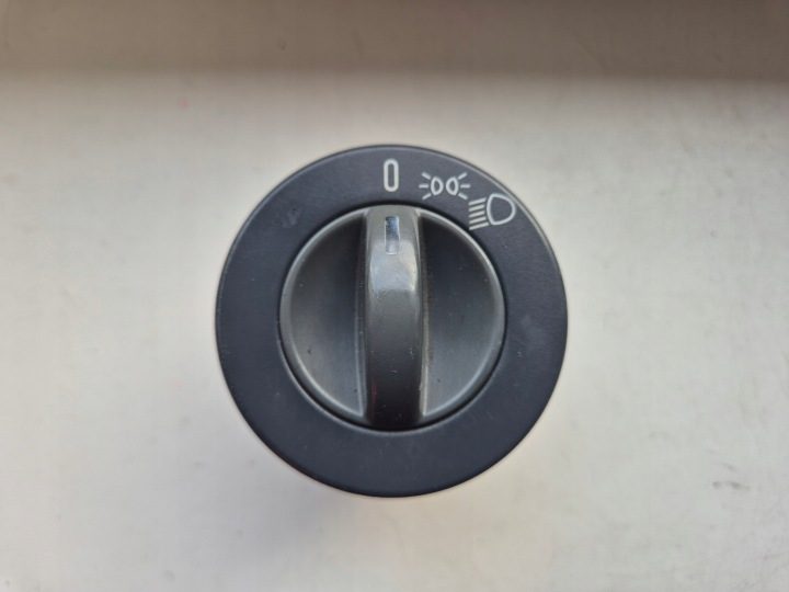 Выключатель переключатель ручка света MAN TGL TGA TGM 81255250193, фото 1
