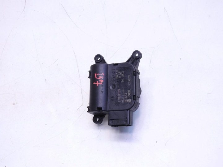 VW PASSAT B6 МОТОРЧИК ЗАСЛОНОК ПЕЧКИ 3C0907511 0132801370, фото 7
