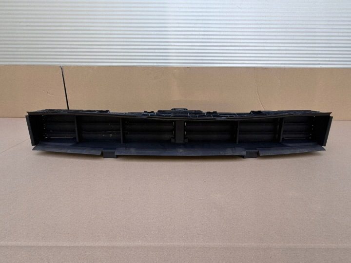 BMW 5 G60 G61 ЖАЛЮЗИ НИЖНИЕ ШТОРКА ВОЗДУХОВОД 116067306, фото 1