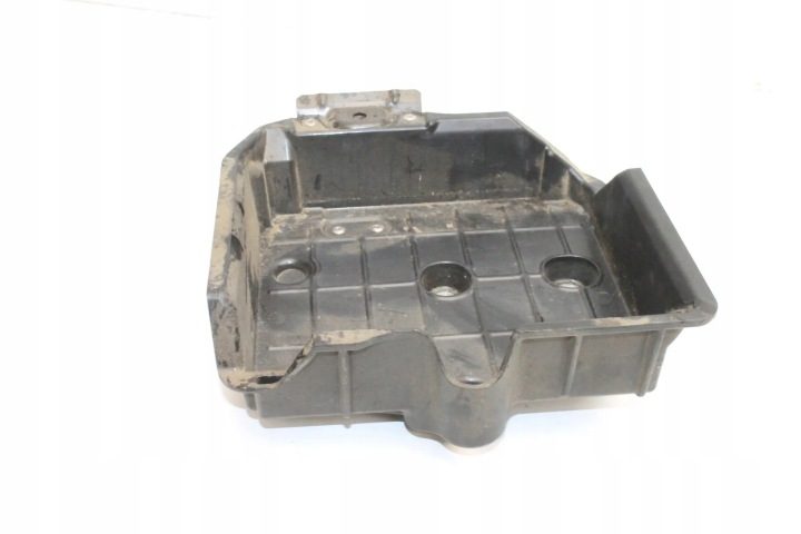 Площадка аккумулятора Toyota C-HR Corolla E21 74404-02800, фото 1