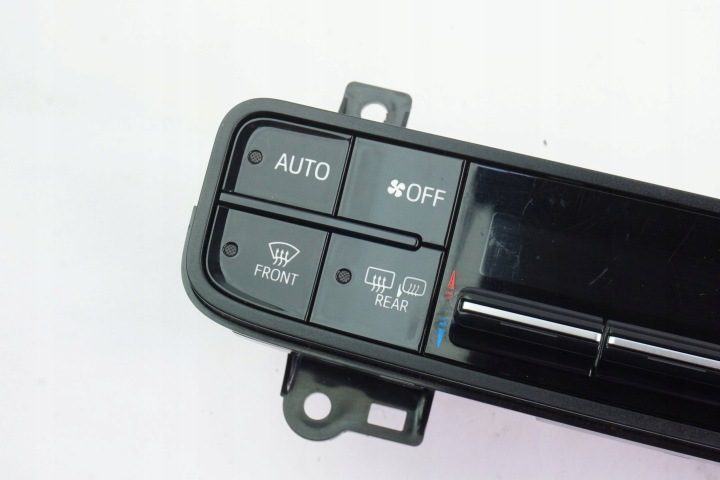Блок управления климатом Toyota Auris II 55900-02C50, фото 2