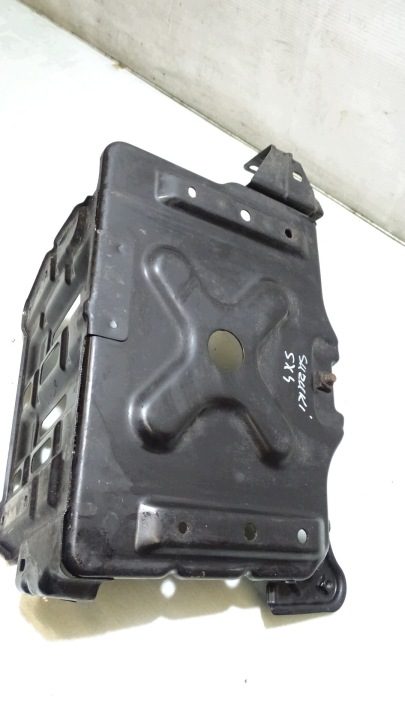 Площадка аккумулятора Suzuki SX4 1.9DDiS 4WD, фото 3
