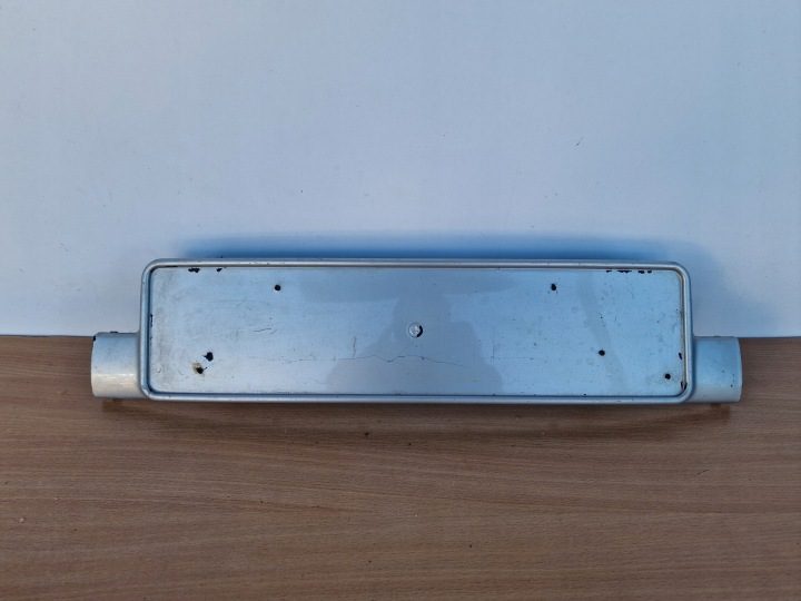VW PASSAT B5 3B 95-00 КРЕПЛЕНИЕ НОМЕРА ПРОКЛАДКА, фото 1