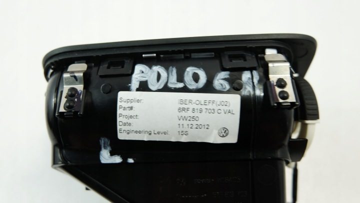 VW Polo V 6R дефлектор обдува консоли левый 6RF819703C, фото 3