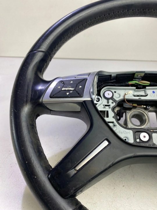 Для перетяжки Руль Mercedes W204 рестайлинг C класс, фото 3
