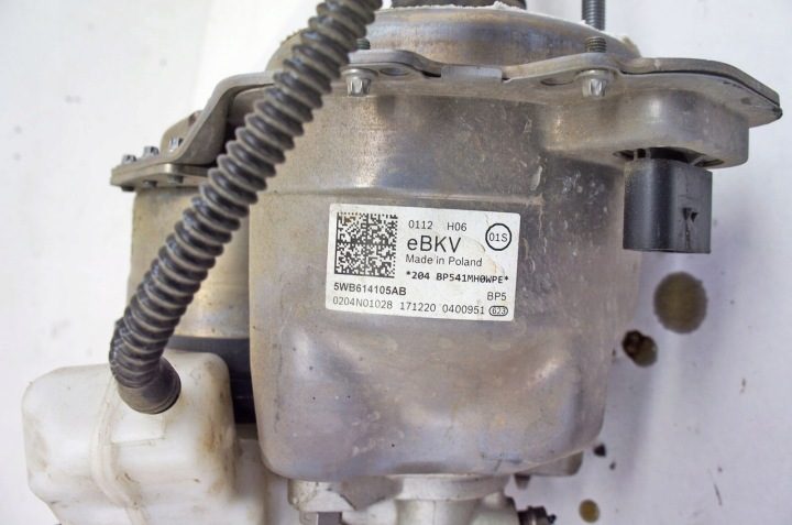 TO218 Skoda Octavia IV ^ 1.5i Вакуумный усилитель Тормоза 5WB614105AB, фото 8