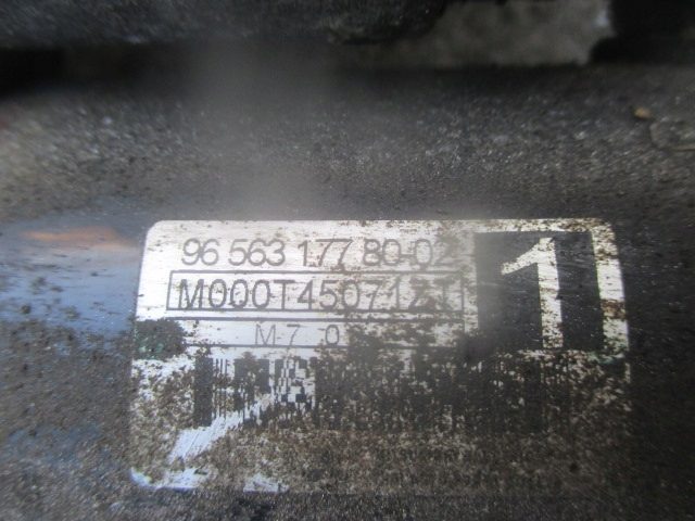 Peugeot 207 307 Citroen C2 C3 стартер 1.4 бензин, фото 2