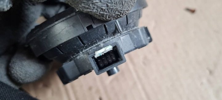 A7 4G S7 МОТОРЧИК РЕГУЛИРОВКИ ЗЕРКАЛА ПРАВЫЙ 8 пин AE 8T0959578A A6 C7 A4 B8, фото 9