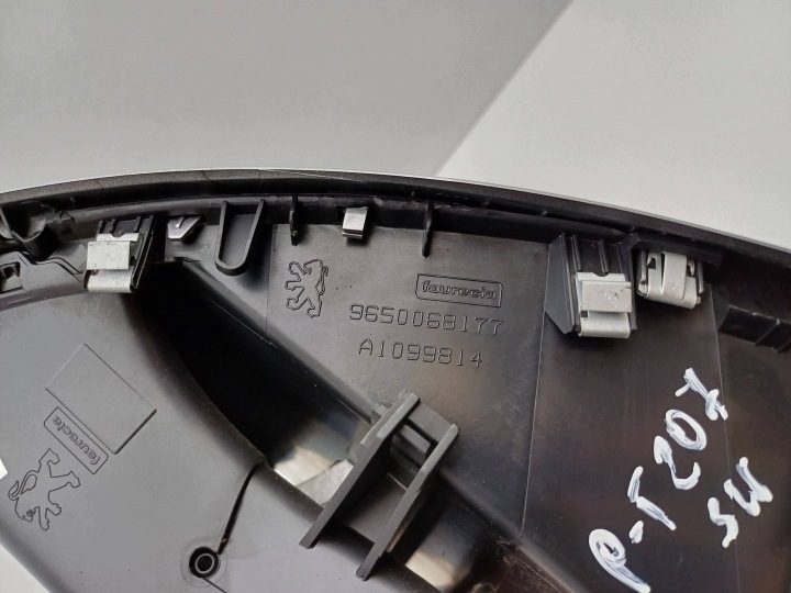 СРЕДНИЙ ДЕФЛЕКТОР ОБДУВА PEUGEOT 207 SW 9650068177 / 9665103980 NR1397, фото 4