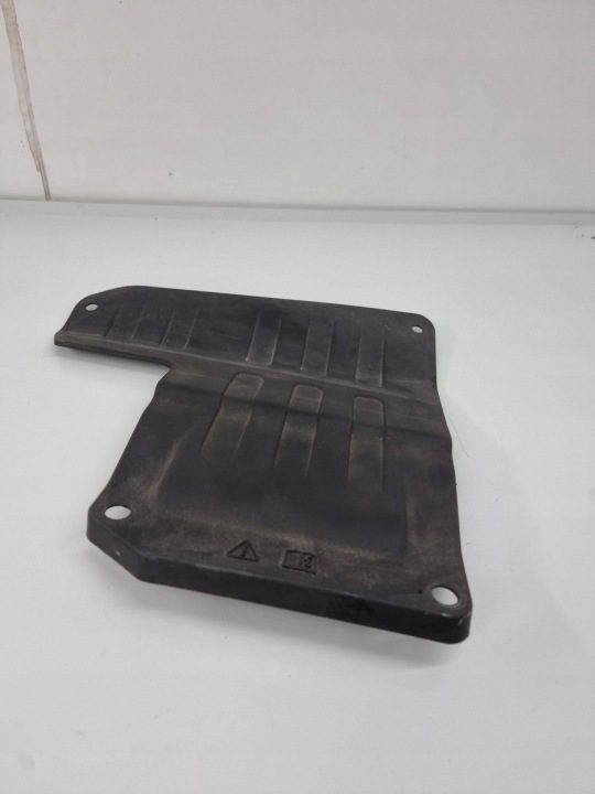 Крышка аккумулятора Land Rover Range Rover Evoque (L538) BJ325162A, фото 1