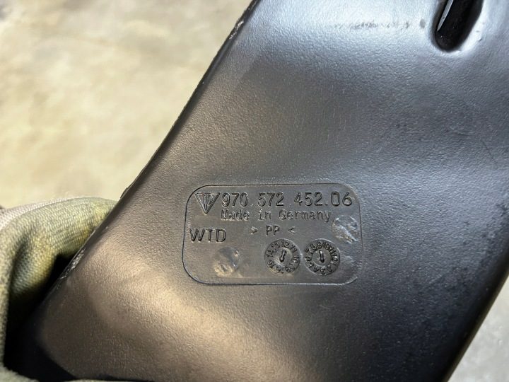 ЗАБОРНИК ПАТРУБОК ВОЗДУХОВОД СРЕДНИЙ ПРАВЫЙ PORSCHE PANAMERA 970 I РЕСТАЙЛИНГ, фото 4