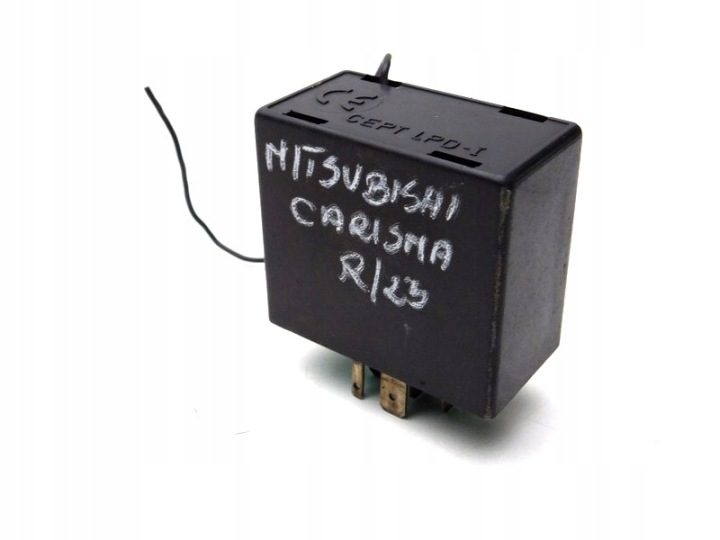R/23 Mitsubishi Carisma модуль реле MB954185, фото 1
