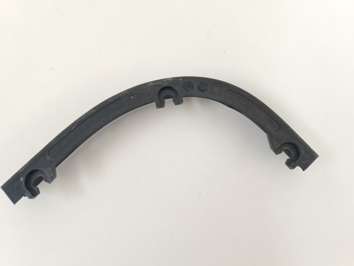 4F0833346B МОЛДИНГ AUDI VW, фото 2
