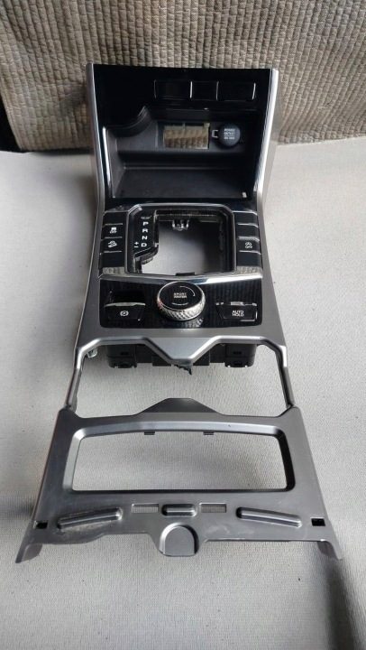 ПАНЕЛЬ СРЕДНЯЯ ТОННЕЛЬ SSANGYONG KORANDO IV 77963-37000 22 г. ЕВРОПА, фото 5