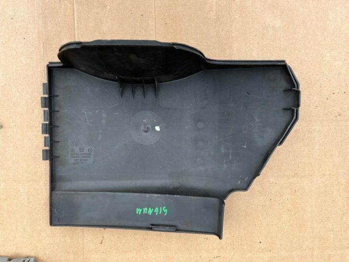 Крышка аккумулятора Opel Signum 2005-2008 24438485, фото 2