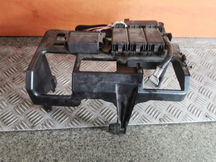 Skoda Roomster 06-15 кожух аккумулятора 6Q0915345C, фото 2