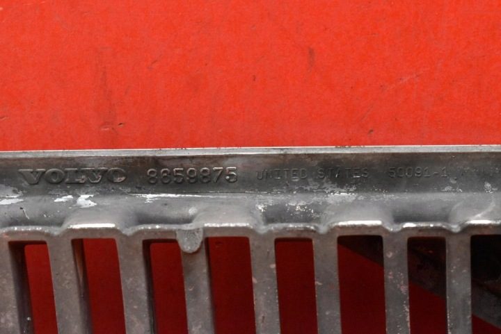 РЕШЕТКА РАДИАТОРА ХРОМИРОВАННАЯ 8659875 VOLVO S70 V70 2 II 00-05, фото 14