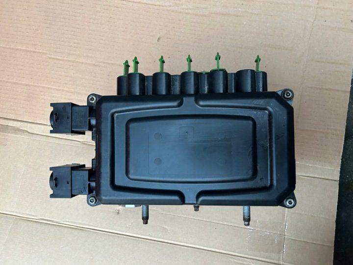 Клапан МОДУЛЯТОР EBS ПОЛУПРИЦЕПА HALDEX 823008111 950823008, фото 3