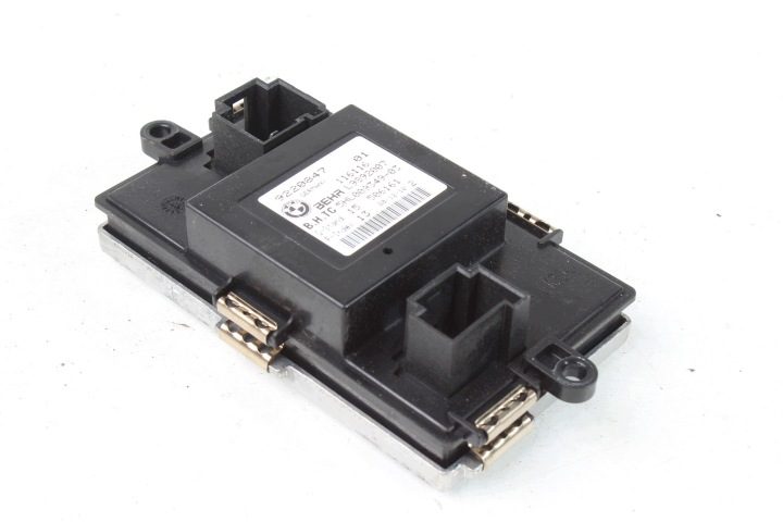 BMW F01 F04 F06 F07 F10 F12 Резистор вентилятора 9220847, фото 3