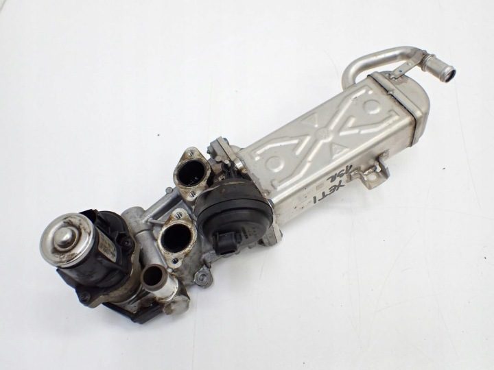 КЛАПАН EGR РАДИАТОР EGR 03L131512CF SKODA YETI 5L 2.0 TDI CFH 13 г., фото 1
