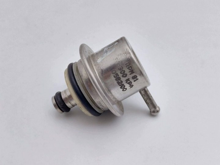РЕГУЛЯТОР ДАВЛЕНИЯ ТОПЛИВА VW POLO III 1.4 036133035A NR248, фото 1