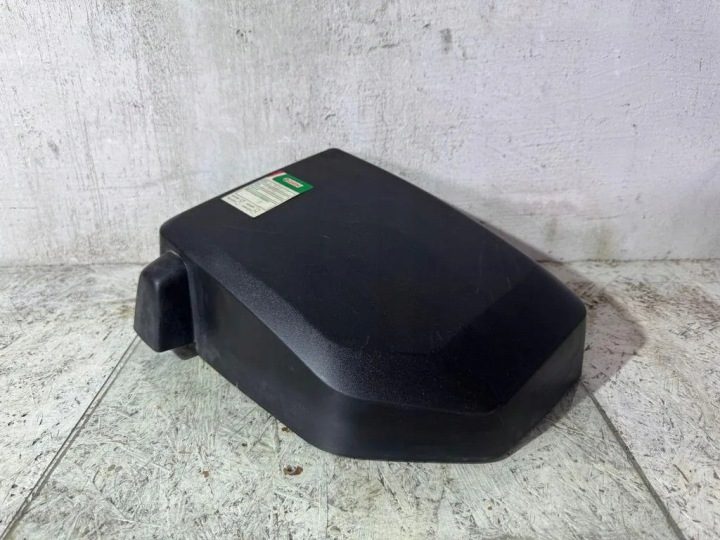 Крышка аккумулятора VOLVO XC90 I 3087082 2.4L бензин 200 кВт 2006, фото 1