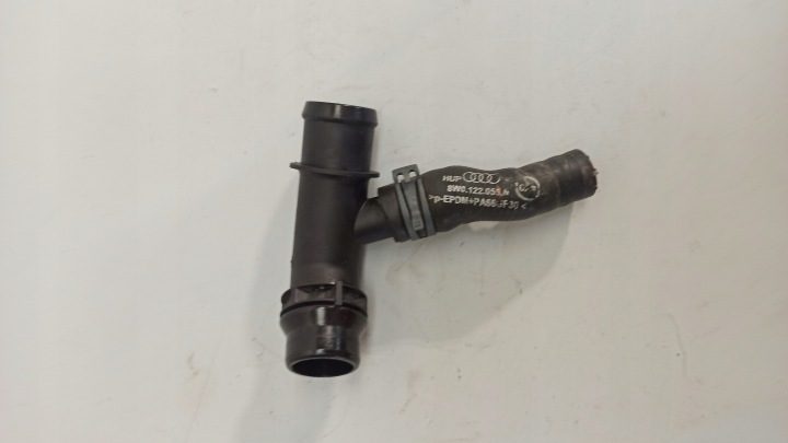 Шланги воды A4 B9 8W0122293AE 8W0122055N, фото 1