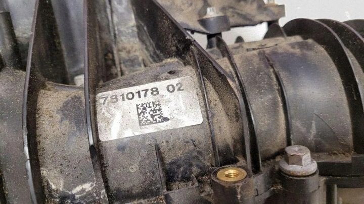 Впускной коллектор BMW 3 (E90) 781017802 28708457 2.0L дизель 2007, фото 3