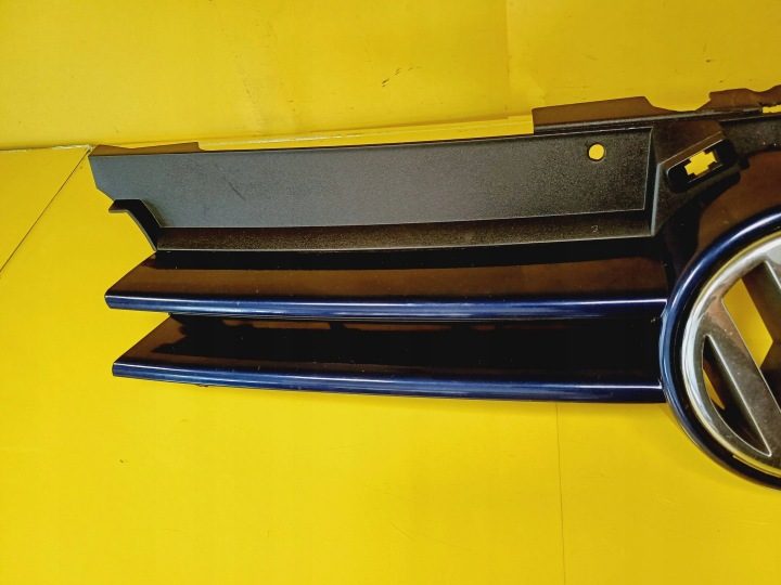 РЕШЕТКА РАДИАТОРА VW GOLF IV 1J0853651H / 1J0853655G NR2, фото 2