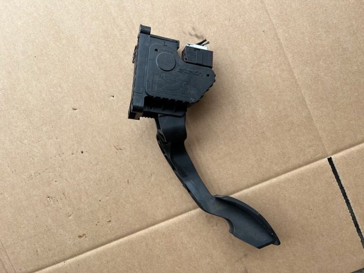 Педаль газа потенциометр Fiat Grande Punto 2005-2012 55702020, фото 2