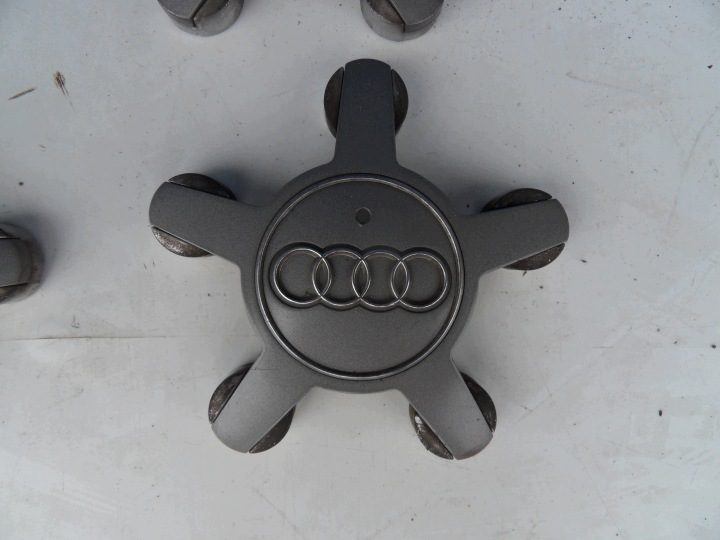 Крышка Audi OE 135 мм Audi 4F0601165N AUDI A6 C7, фото 4
