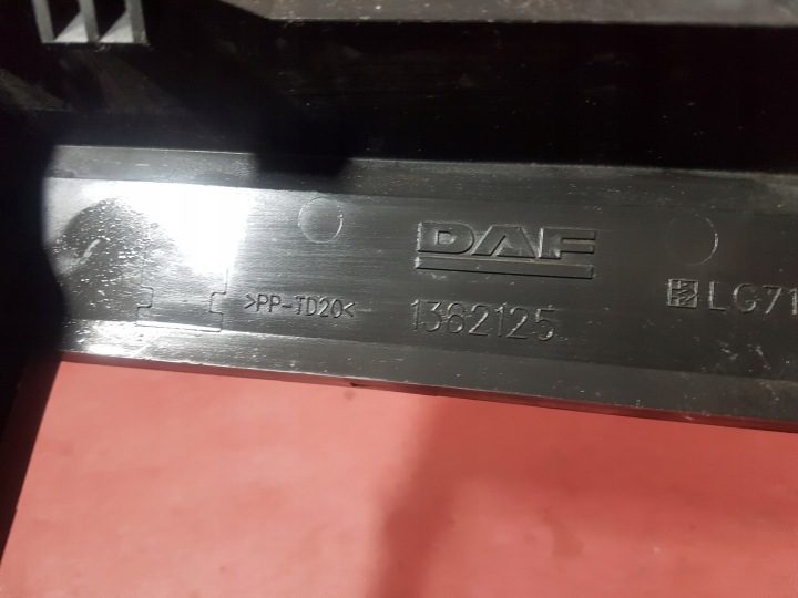 Крепление крышка салонного фильтра DAF 65 75 85 CF 1362125, фото 4