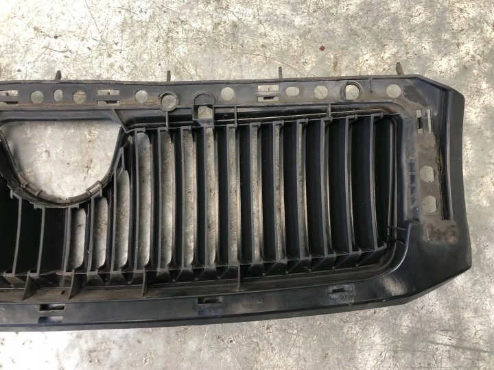РЕШЕТКА РАДИАТОРА SKODA FABIA I 6Y0853668B, фото 6