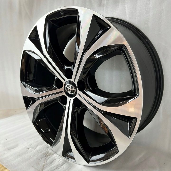 Литой диск Toyota OE HIGLANDER 8.0" x 20" 5x114.3 ET 35, фото 2