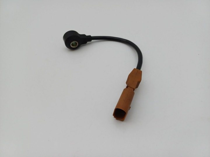 Датчик детонации VW Golf IV 06A905377D NR49, фото 1