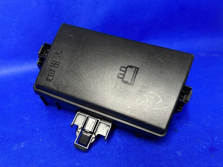 Блок корпус блока предохранителей оригинал Audi A3 8V 5Q0907361C OEM, фото 7