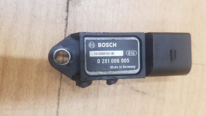 Audi Q7 4L Датчик Давления Выхлопных газов Датчик Фильтра DPF 0281006005, фото 1