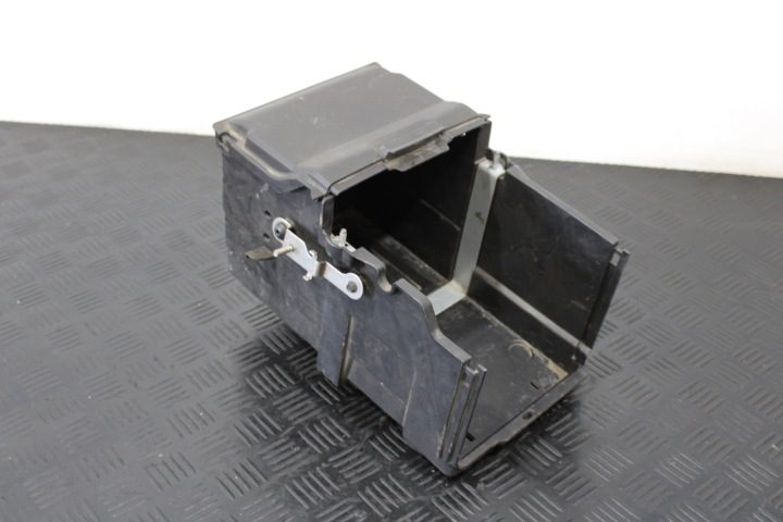 ОСНОВАНИЕ КОЖУХ АККУМУЛЯТОРА AM51-10723-AF FORD KUGA MK2 РЕСТАЙЛИНГ, фото 1