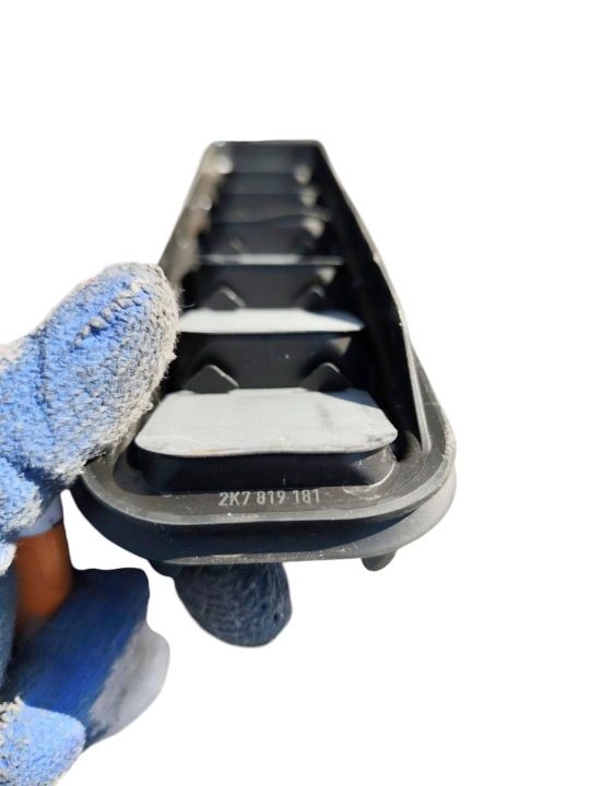 РЕШЕТКА ВЕНТИЛЯЦИОННАЯ FORD CONNECT MK3, фото 3
