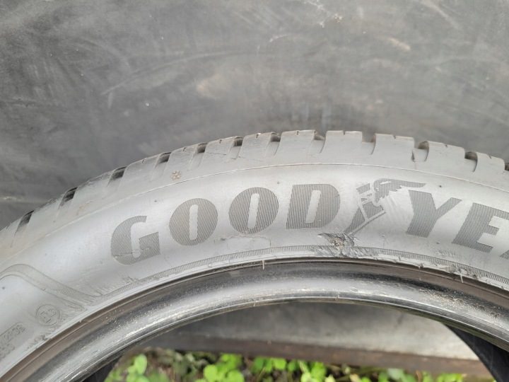 Шина всесезонная Goodyear Vector 4Seasons Gen-3 245/45R18 100 Y сцепление на снегу (3PMSF), защита диска, усилитель (XL), фото 4