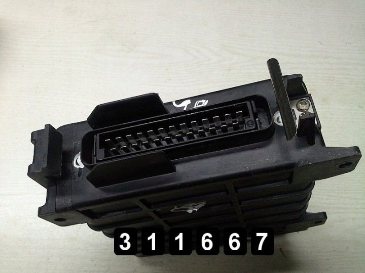 1989 Audi 80 ЭБУ BOSCH 02800104, фото 3