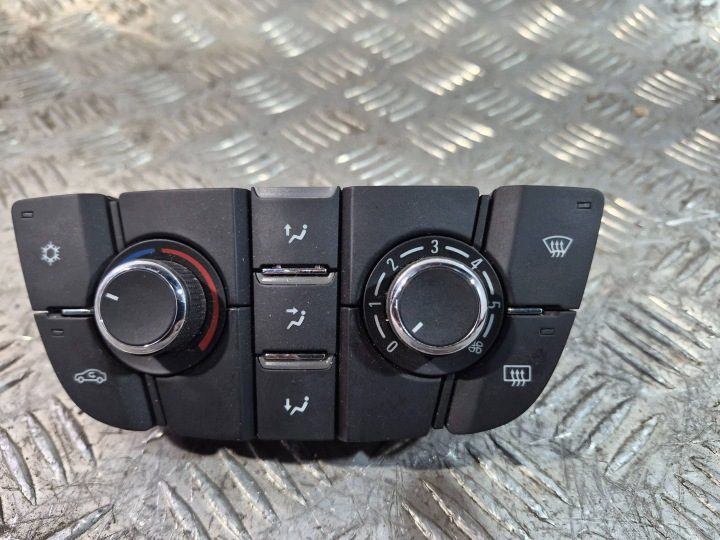 БЛОК УПРАВЛЕНИЯ КЛИМАТОМ ОБДУВА OPEL ASTRA J 1,6 бензин ГОД 10-15 13435154 28395666, фото 3